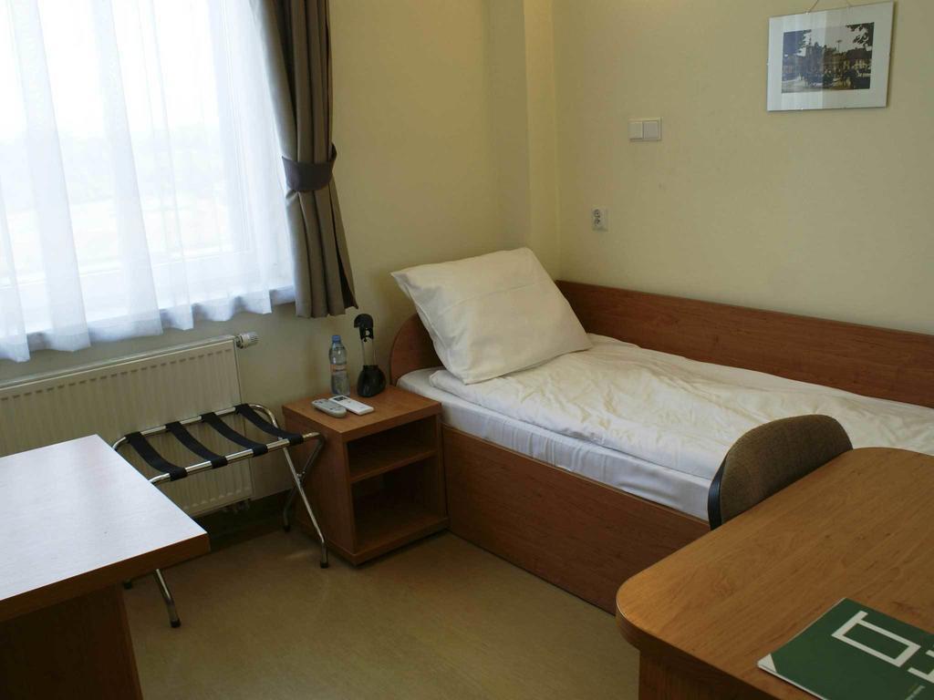 Hotel Bit Bielsko-Biala Zimmer foto